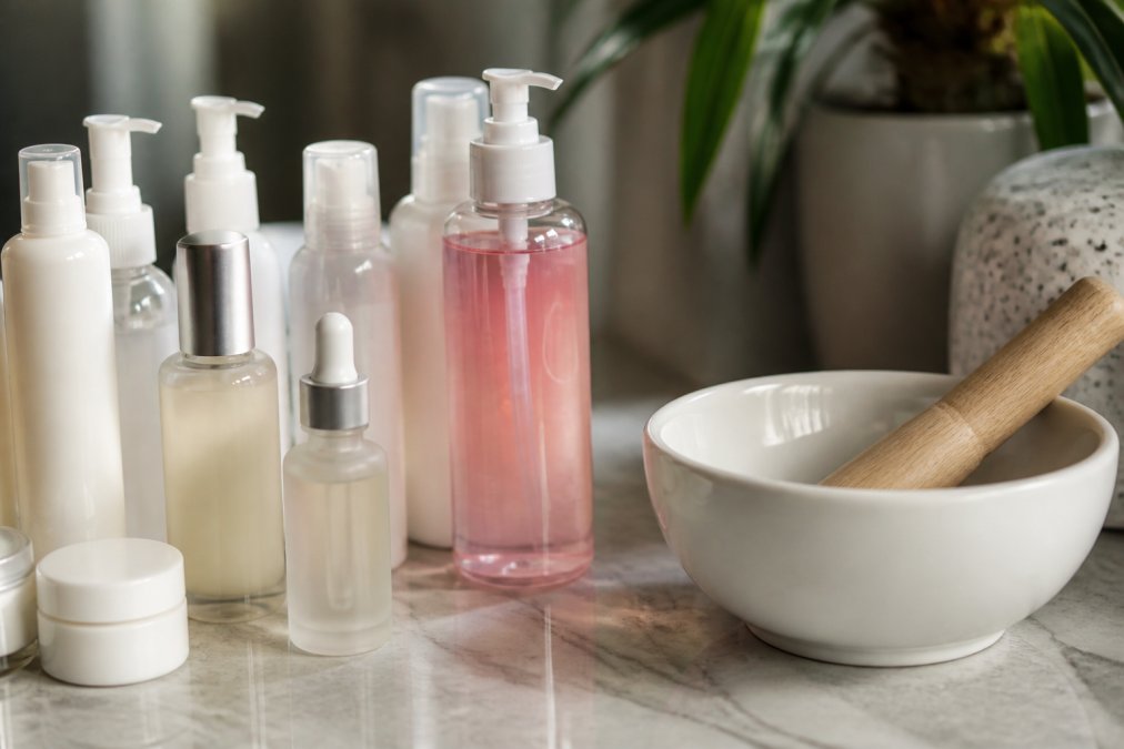 Avoiding Harsh Chemicals in Skincare: A 2026 Guide